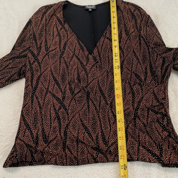 Helene Blake Black Gold Metallic Sparkly Top Size 2X - Picture 9 of 17